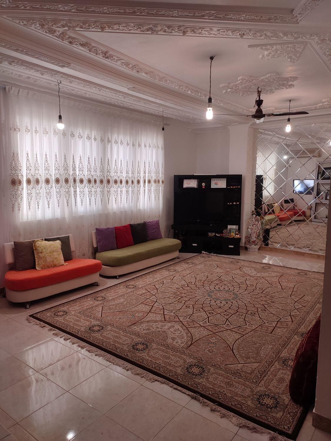 سوئیت‌ روزانه نوساز مرکز شهر نزدیک به ساحل و بازار|اجارهٔ کوتاه‌مدت آپارتمان و سوئیت|بندرعباس, |دیوار