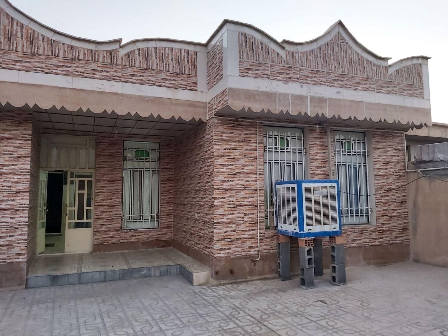 منزل مسکونی خیابان کارگر.خیابان۱۶ متری شهیدمیرزایی|فروش خانه و ویلا|ایوان, |دیوار