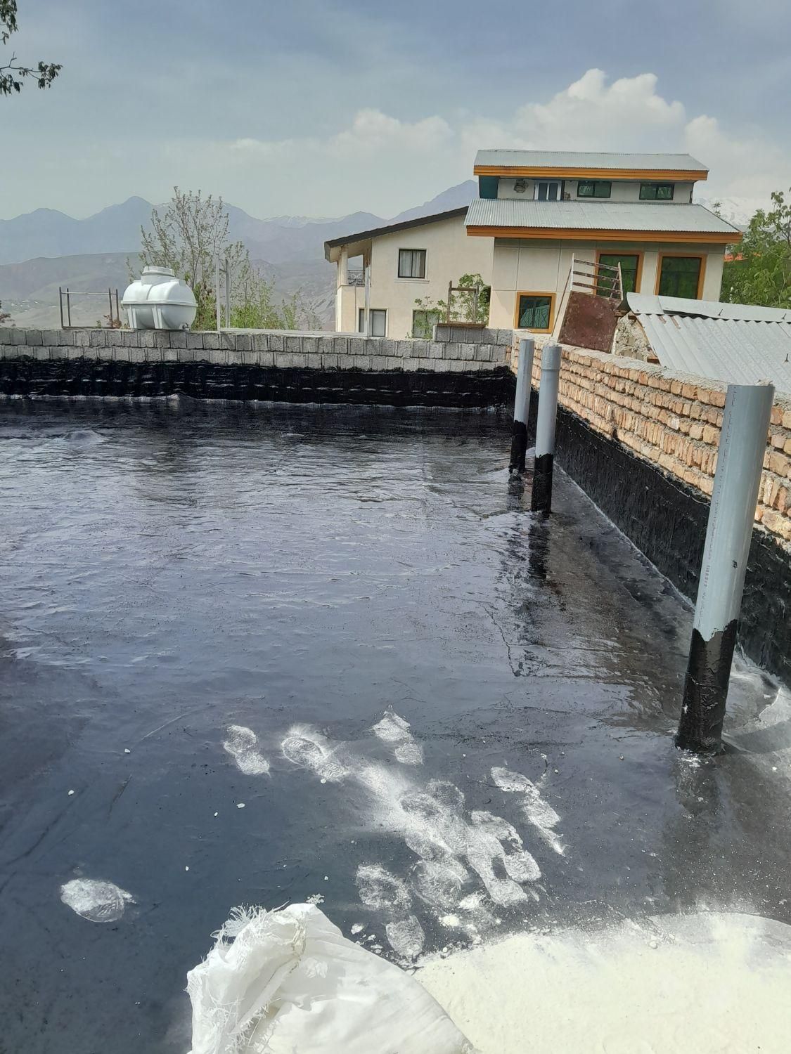 ایزوگام قیر گونی اسفالت|خدمات پیشه و مهارت|اندیشه, |دیوار