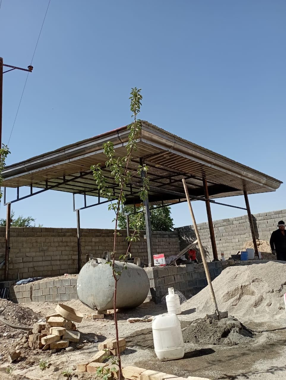 طراحی و نصب آردوازشیروانی|خدمات پیشه و مهارت|پاکدشت, |دیوار