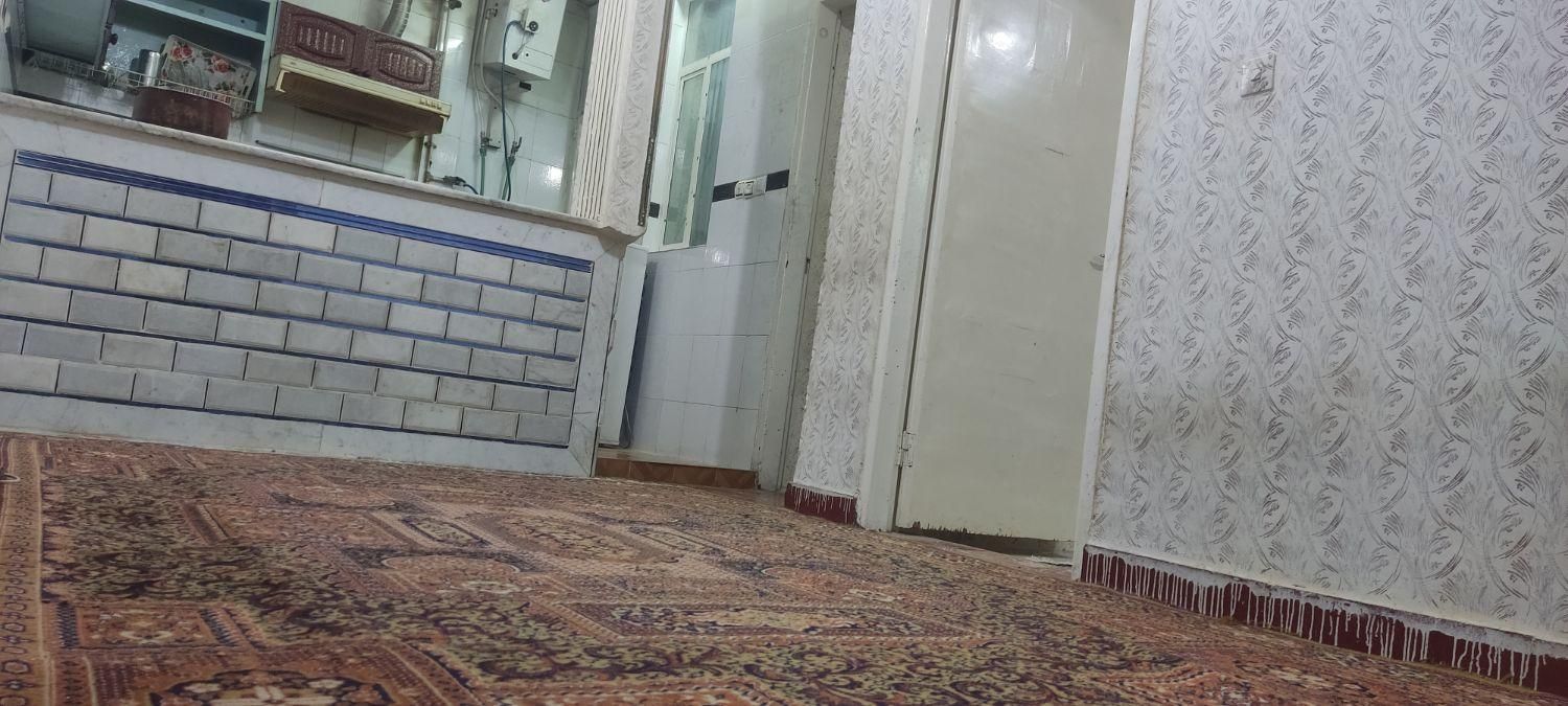 خانه ویلایی مبله درب حیاط با پارکینگ|اجارهٔ کوتاه‌مدت آپارتمان و سوئیت|شیراز, پانصد دستگاه ارتش|دیوار
