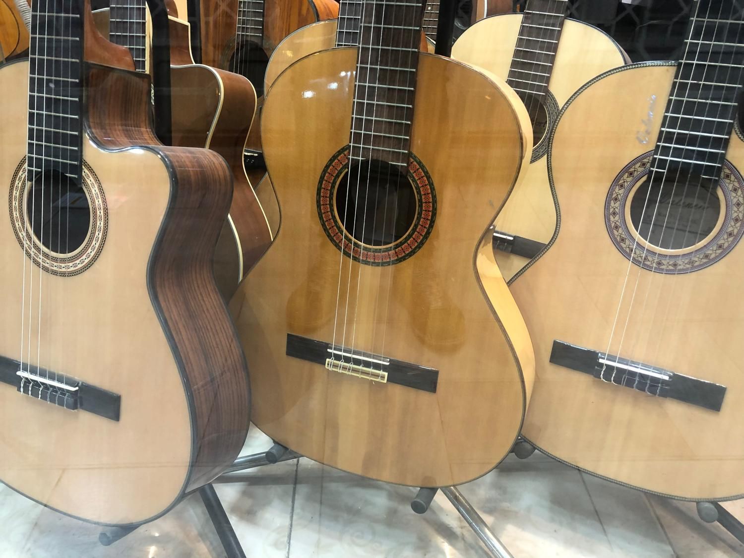 GUITAR ARIA ak20|گیتار، بیس، امپلیفایر|اهواز, کیانپارس |دیوار