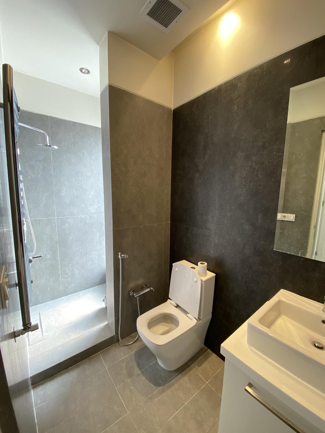 آپارتمان پاسداران/دروس ۲۰۱ متر شاهکار