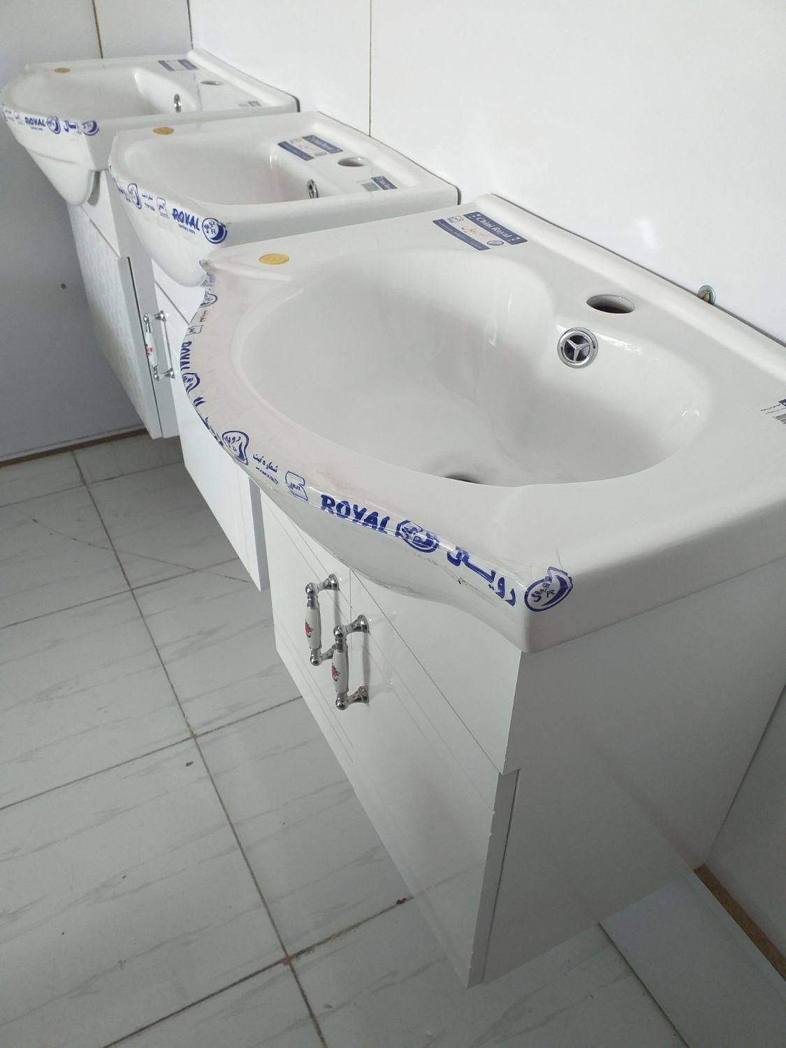 روشویی کابینتی دیواری ۴۲ آیینه باکس|لوازم سرویس بهداشتی|کرج, شاهینویلا|دیوار