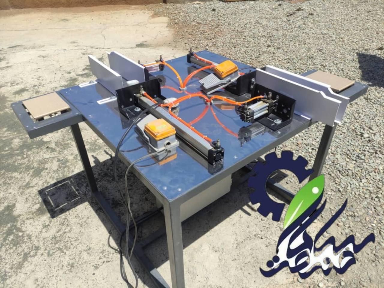 دستگاه دستمال کاغذی دلسی وفولکات|ماشین‌آلات صنعتی|تهران, استاد معین|دیوار