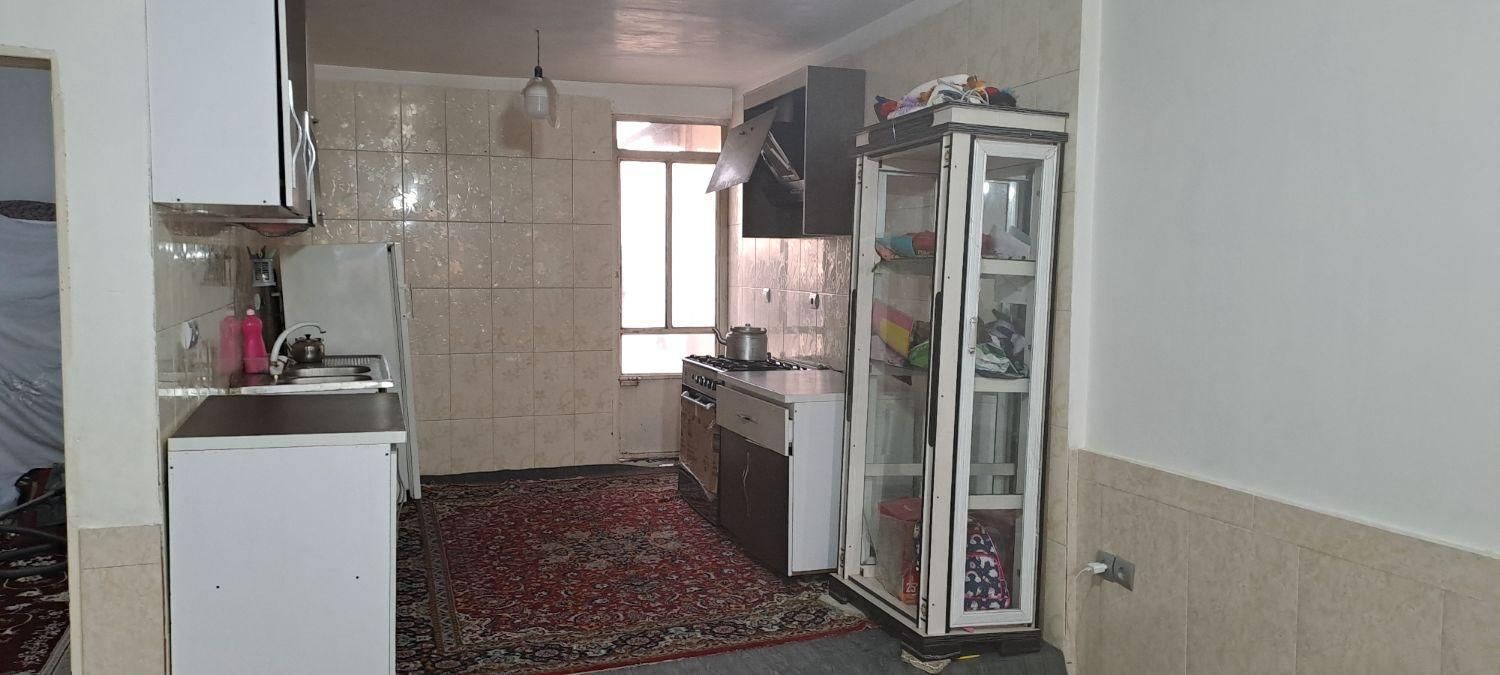 یک واحدآپارتمان حدود ۸۰ متر فروشی در آلارد|فروش آپارتمان|رباطکریم, الارد|دیوار