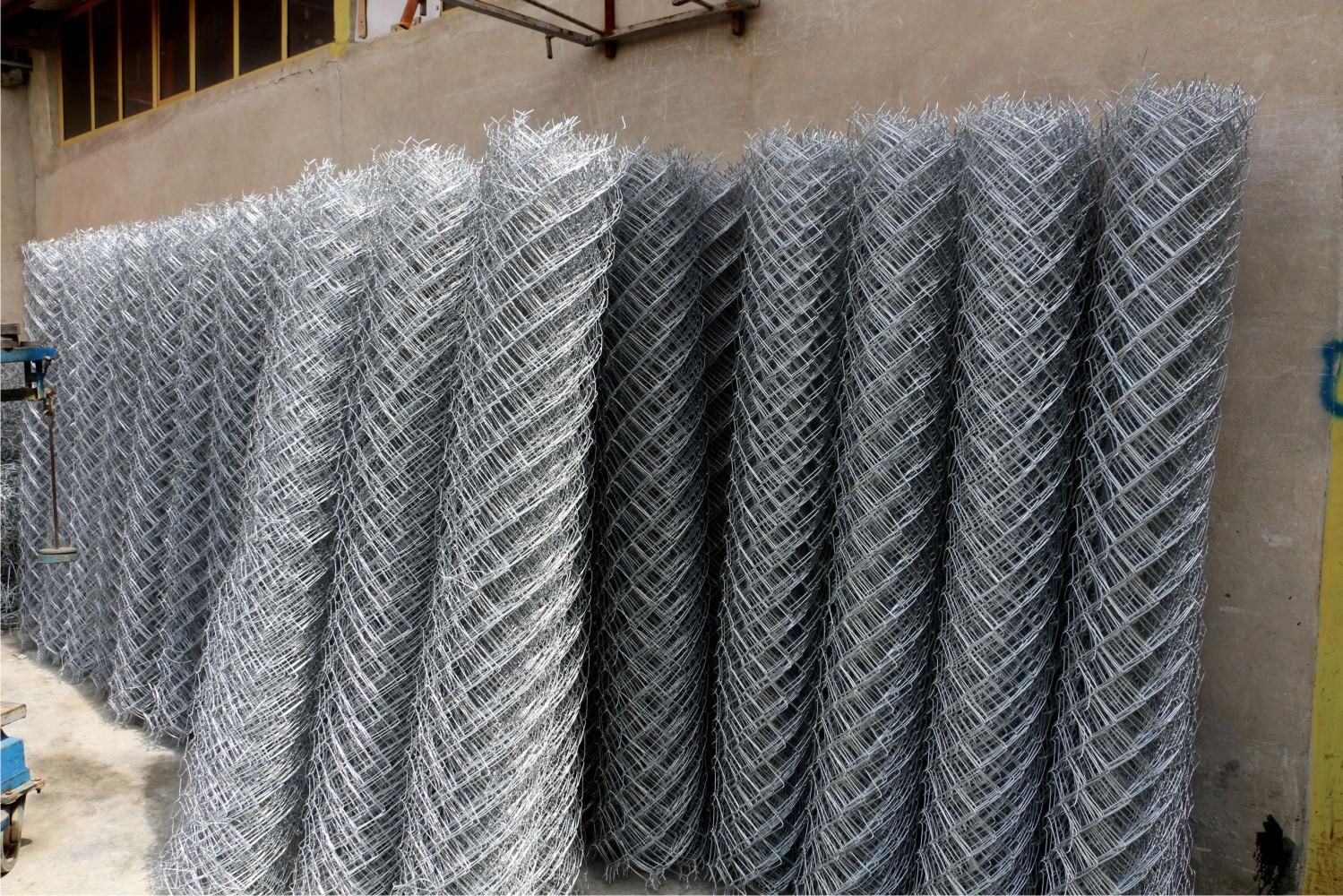 فنس حصاری سیم خار دار|مصالح و تجهیزات ساختمان|کرج, پیشاهنگی|دیوار