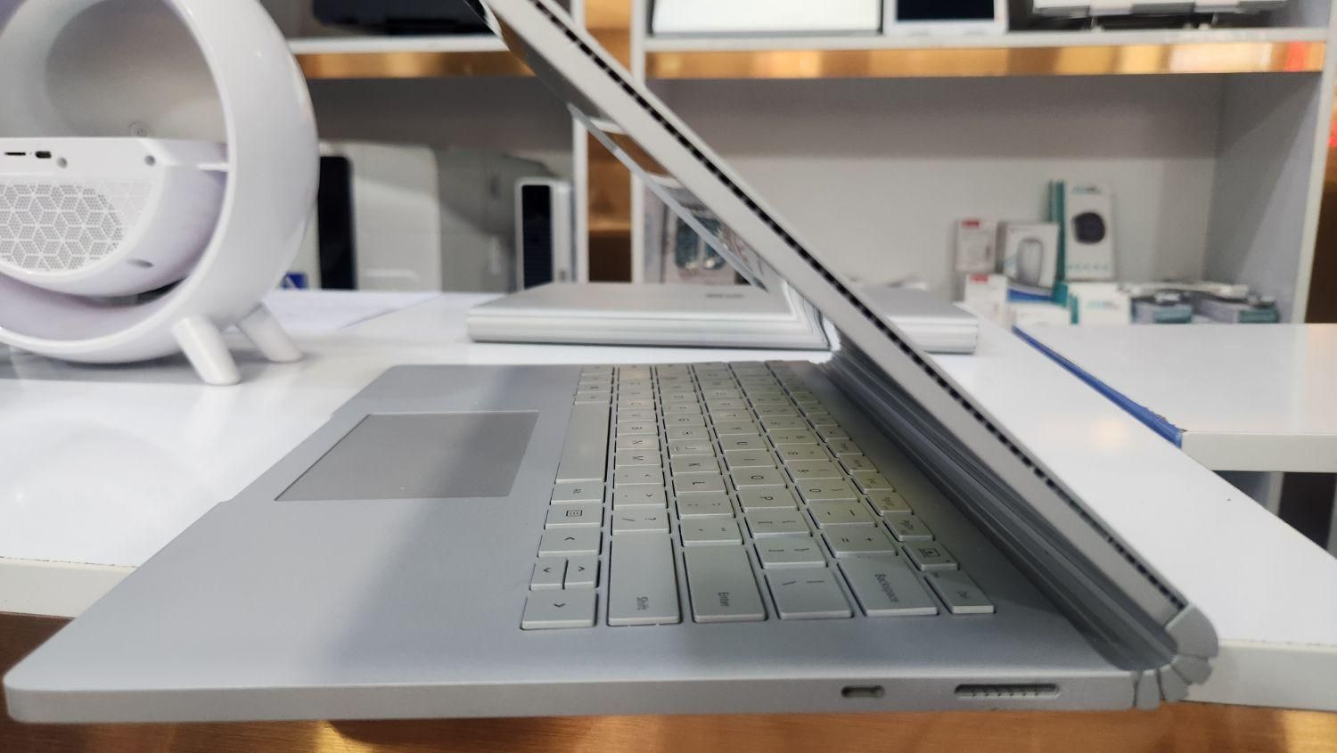سرفیس بوک۲ گرافیک مجزا ۲گیگ Gtx1050|رایانه همراه|زاهدان, |دیوار