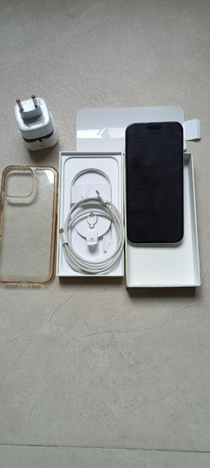 اپل iPhone 16 Pro Max با حافظهٔ ۲۵۶ گیگابایت|موبایل|رامسر, |دیوار