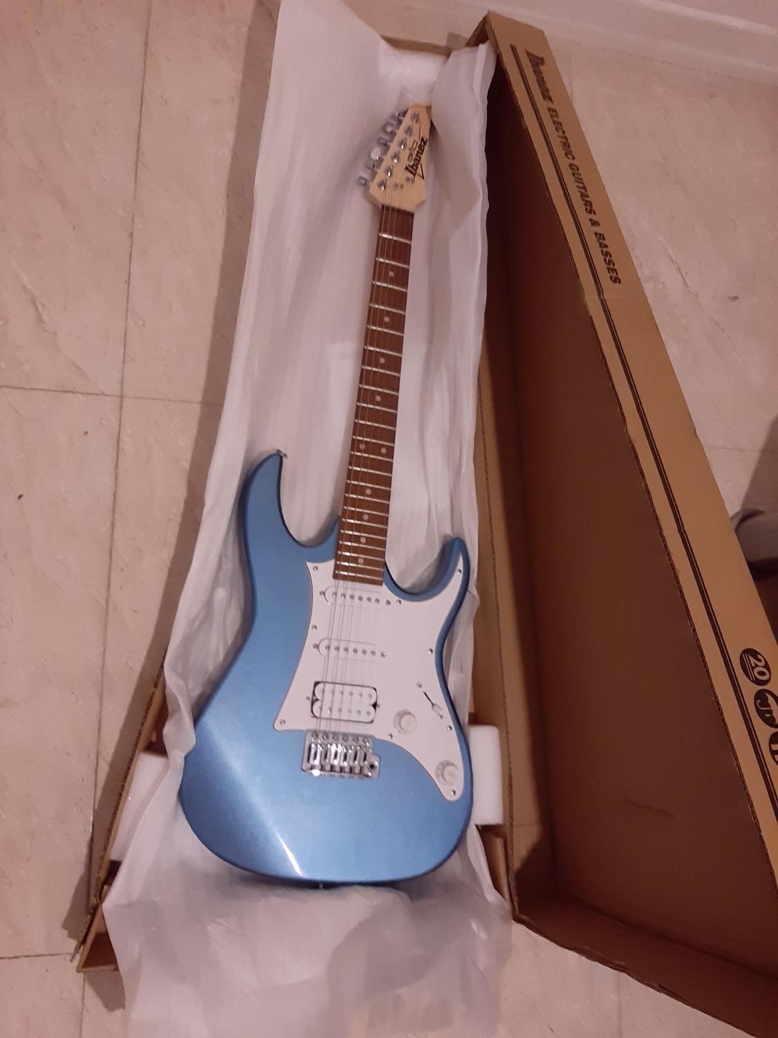 گیتار الکتریک Ibanez GRX40 MLB|گیتار، بیس، امپلیفایر|تهران, پاسداران|دیوار