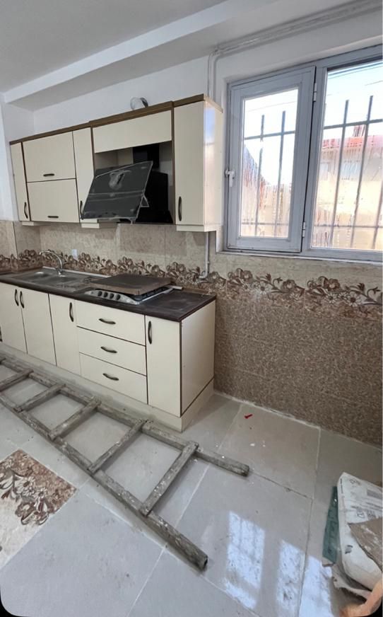 فروش همکف ارتفاع ۳ پله ۶۴ متری ۲خوابه همکف در وحدت|فروش آپارتمان|لاهیجان, بوجایه|دیوار