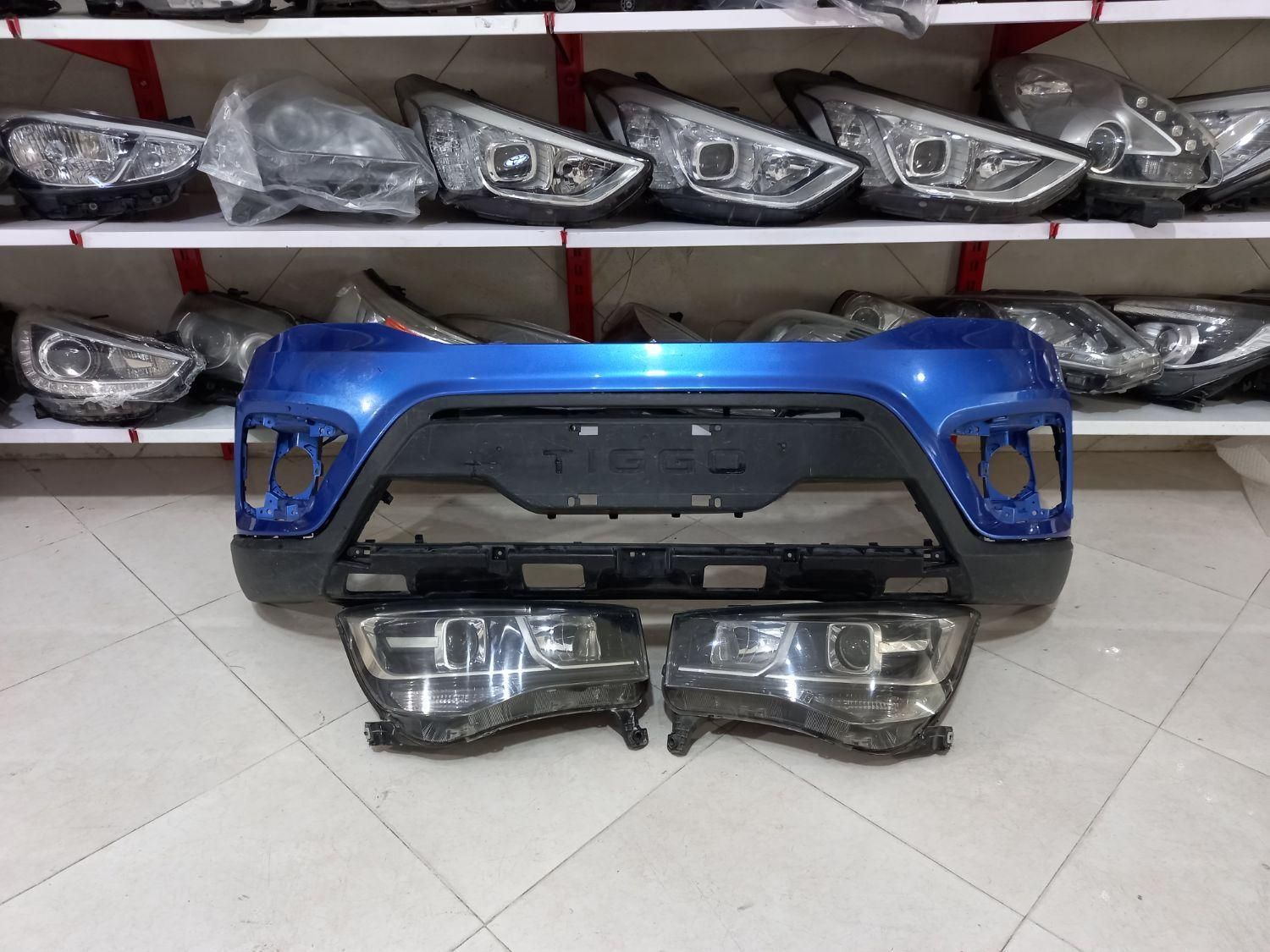 چراغ سپر بسترن b50 b30 اونته اریزو ۶ mvm x22 x33|خدمات موتور و ماشین|تهران, شهرک دانشگاه|دیوار