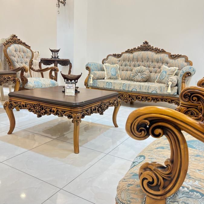 مبل کلاسیک کینگ ـ سرای شاهکار|مبلمان خانگی و میز عسلی|یزد, |دیوار