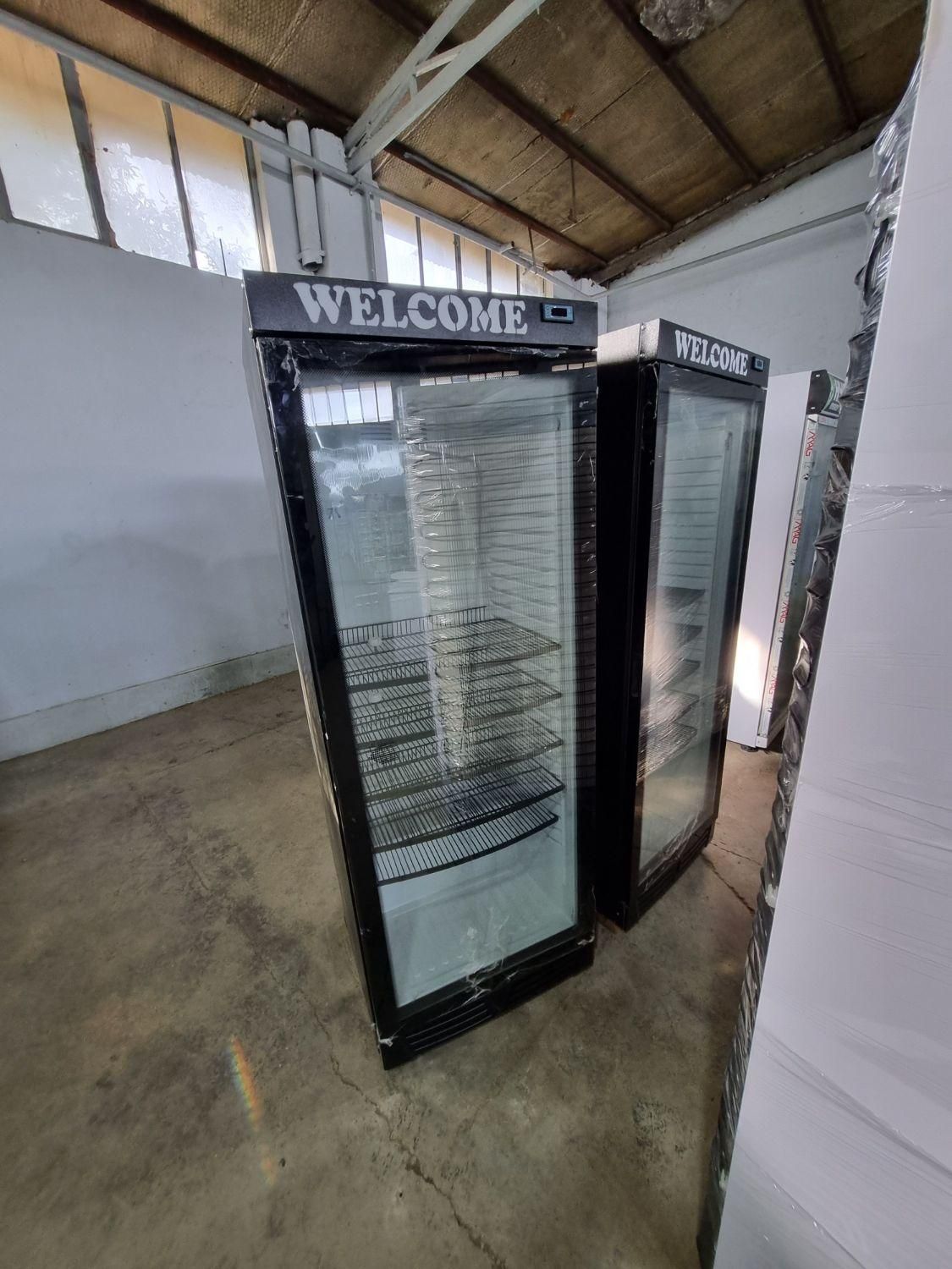 یخچال نوشابه وان سفید و مشکی|فروشگاه و مغازه|دهلران, |دیوار