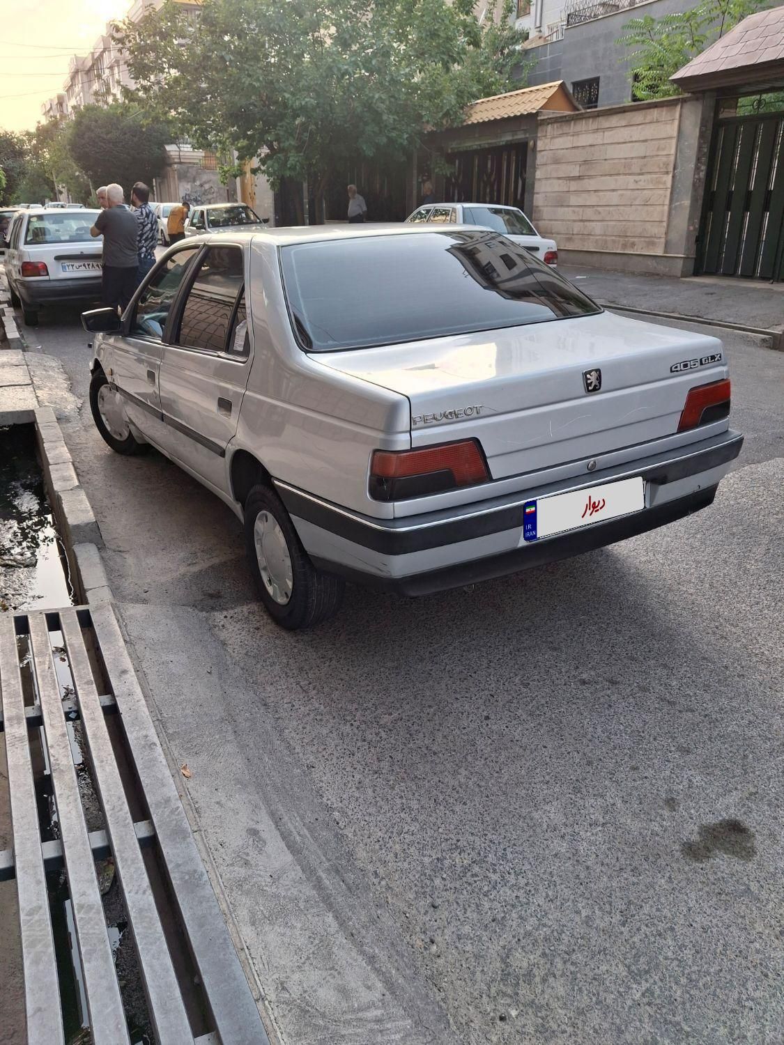 پژو 405 GLX بنزینی، مدل ۱۳۹۴|خودرو سواری و وانت|تهران, جنت‌آباد مرکزی|دیوار