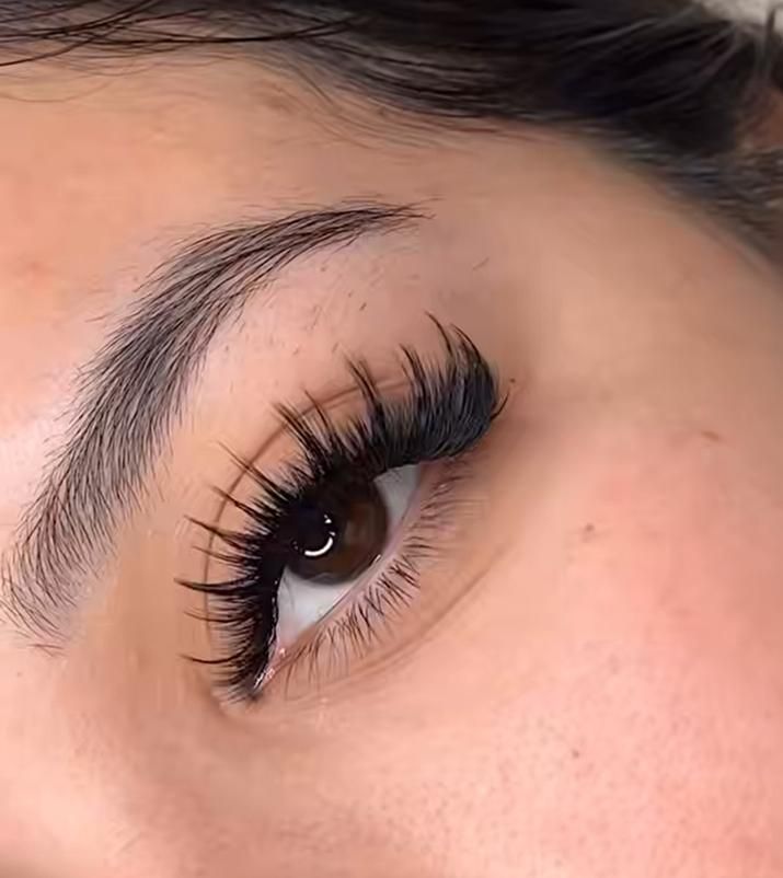 کاشت مژه واموزش|خدمات آرایشگری و زیبایی|کرمان, |دیوار