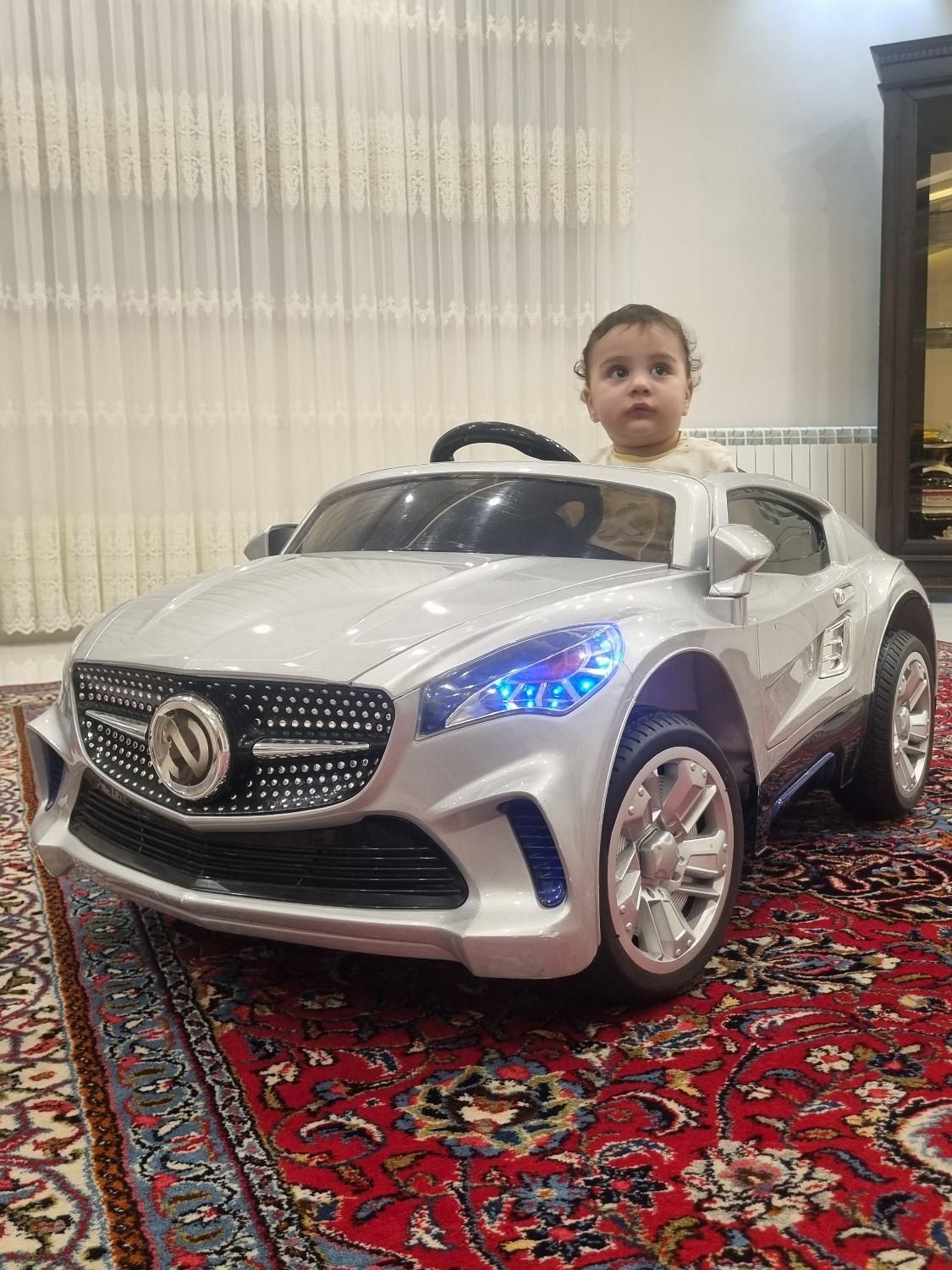 ماشین شارژی نو|اسباب‌بازی بچه|همدان, |دیوار