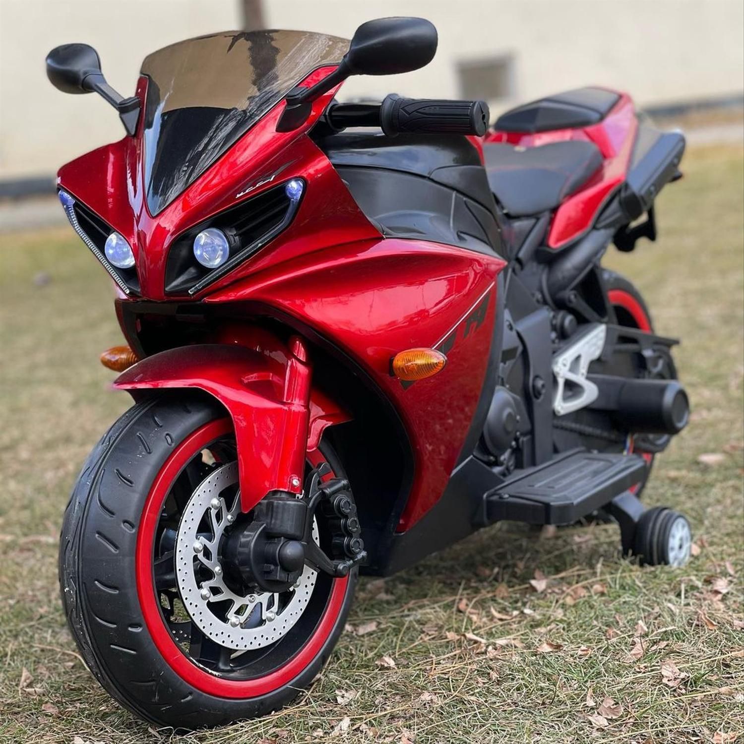 موتور شارژی دوکاتی ۲ موتوره اورجینال|اسباببازی بچه|کرمانشاه, |دیوار