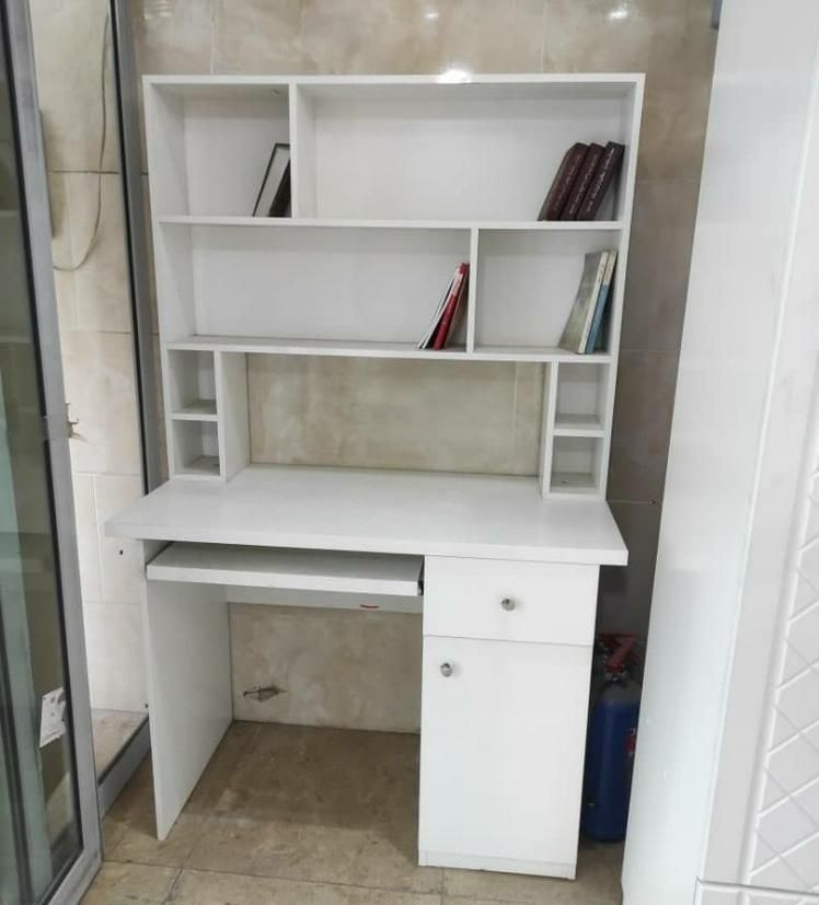 میز تحریر با کتابخانه|میز تحریر و کامپیوتر|فردیس, منظریه|دیوار