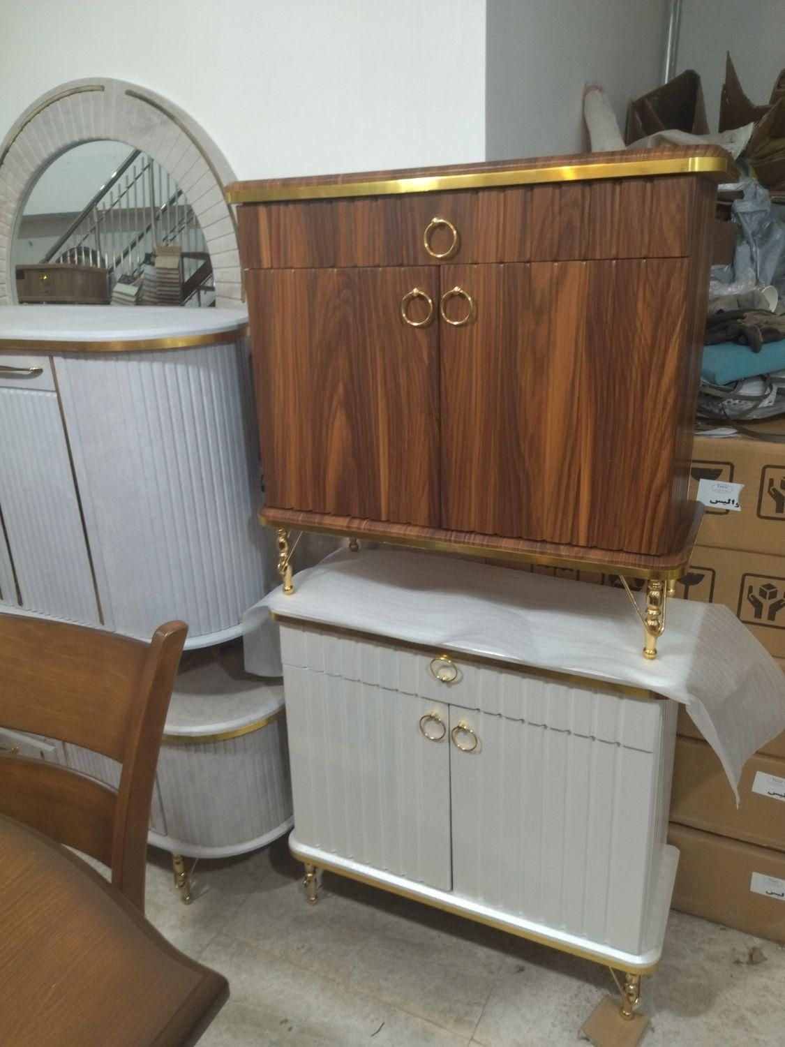 جاکفشی|جاکفشی، کمد، دراور|اردبیل, |دیوار