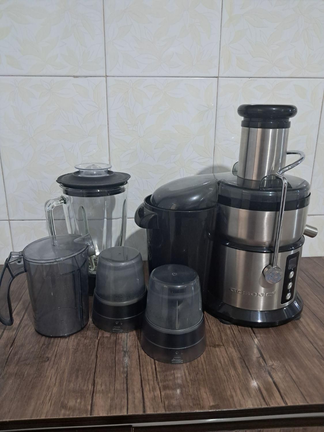ابمیوه ی چندکاره اصل گاسونیک|آبمیوه‌گیر و آب‌مرکبات‌گیر|ماهدشت, |دیوار