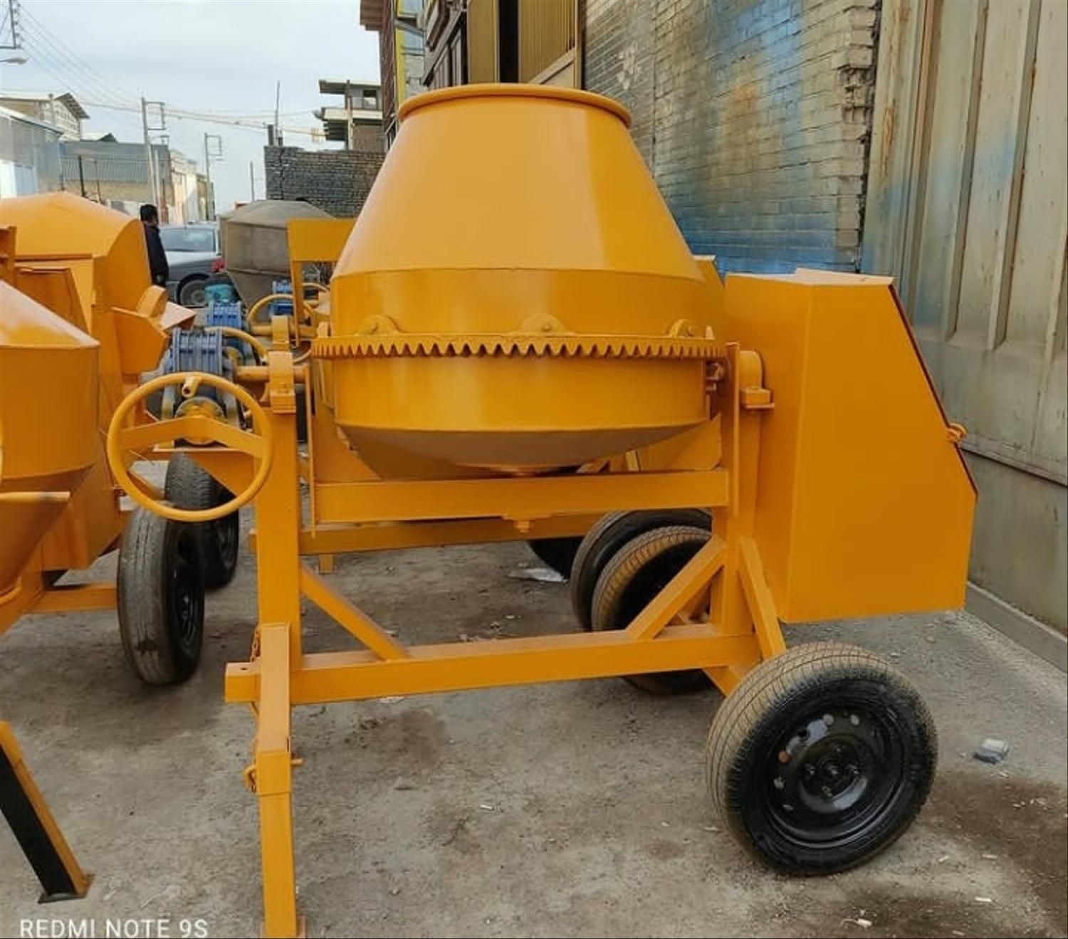 بالابر ساختمانی میکسر بلوک زن|ماشین‌آلات صنعتی|بم, |دیوار