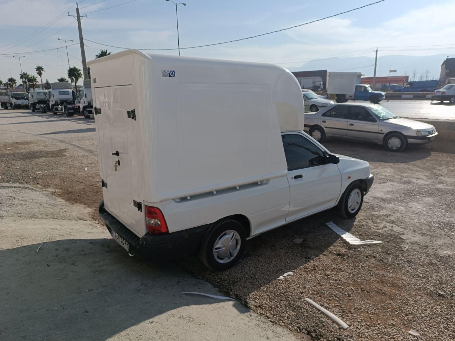 باربندمسقف کابین فایبرگلاس وانت پراید ۱۵۱آریسان۲|قطعات یدکی و لوازم جانبی|شیراز, باغ تخت|دیوار