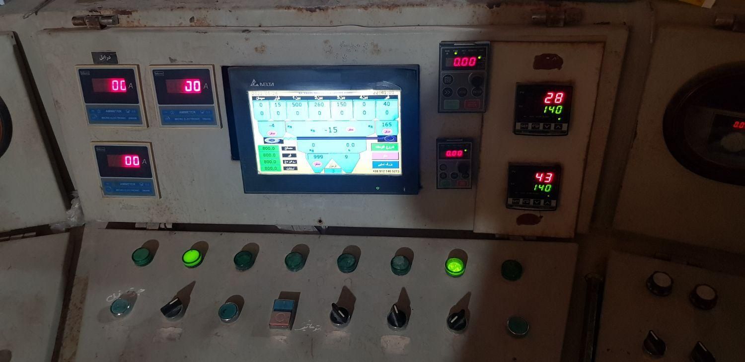 برقکار صنعتی تابلو برق PLC/CNC بچینگ بتون آسفالت|خدمات پیشه و مهارت|اهواز, سیصد دستگاه|دیوار