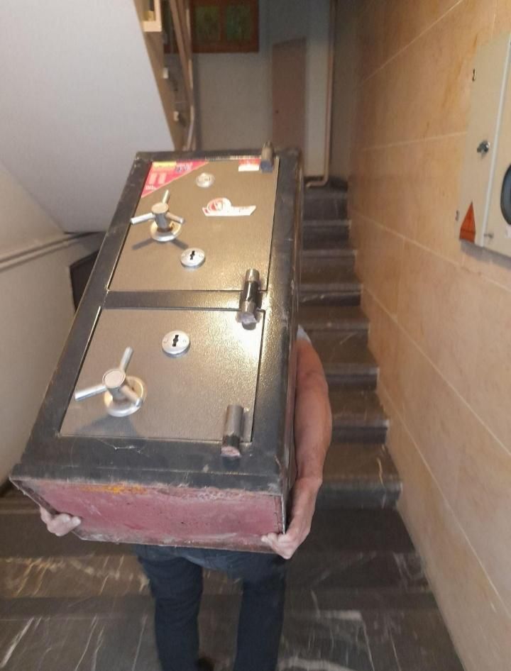 (اتوبارعادل بار)باربری حمل وبسته بندی اسباب منزل|خدمات حمل و نقل|شیراز, فرهنگ شهر|دیوار