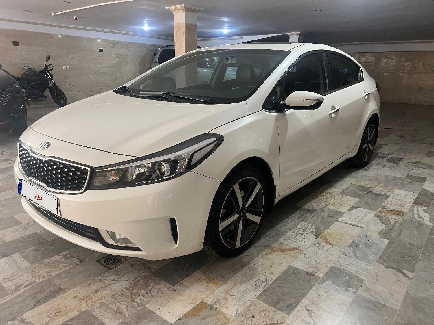 کیا سراتو اتوماتیک 2000cc، مدل ۲۰۱۶فیس ۲۰۱۷|خودرو سواری و وانت|تهران, سعادت‌آباد|دیوار