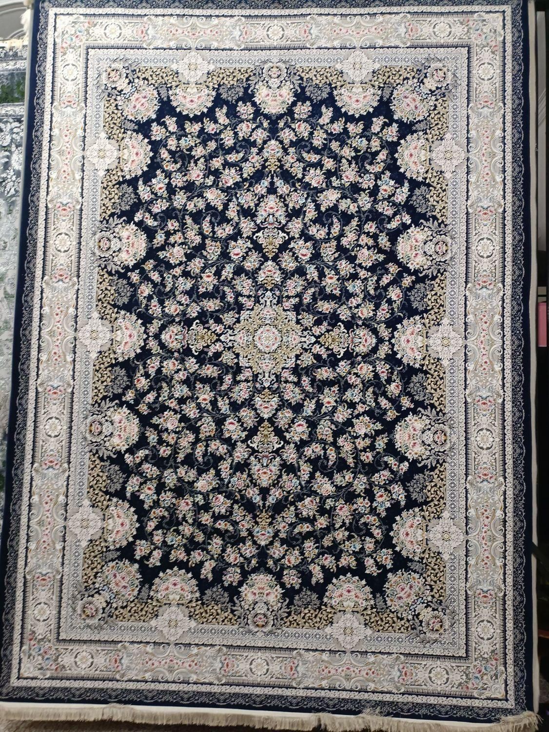 سرای فرش کوروش|فرش|زنجان, |دیوار