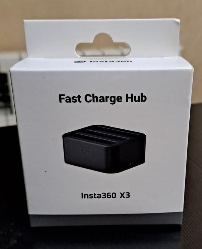 Fast Chage Hub Insta360 X3|دوربین عکاسی و فیلم‌برداری|تهران, سهروردی|دیوار