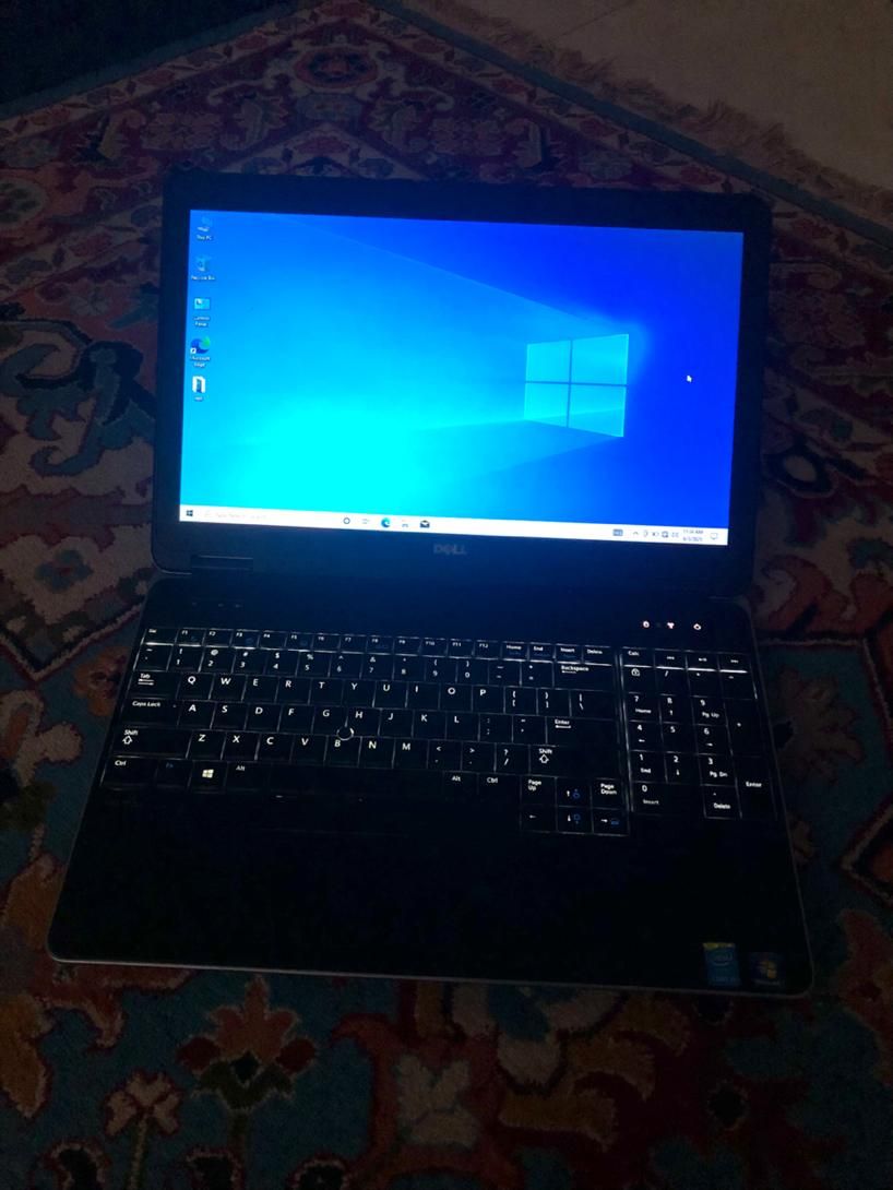 دل i7 نسل چهار/ رم8/ هارد 256 ssd/گرافیک مجزا ۲گیگ|رایانه همراه|تهران, زمزم|دیوار
