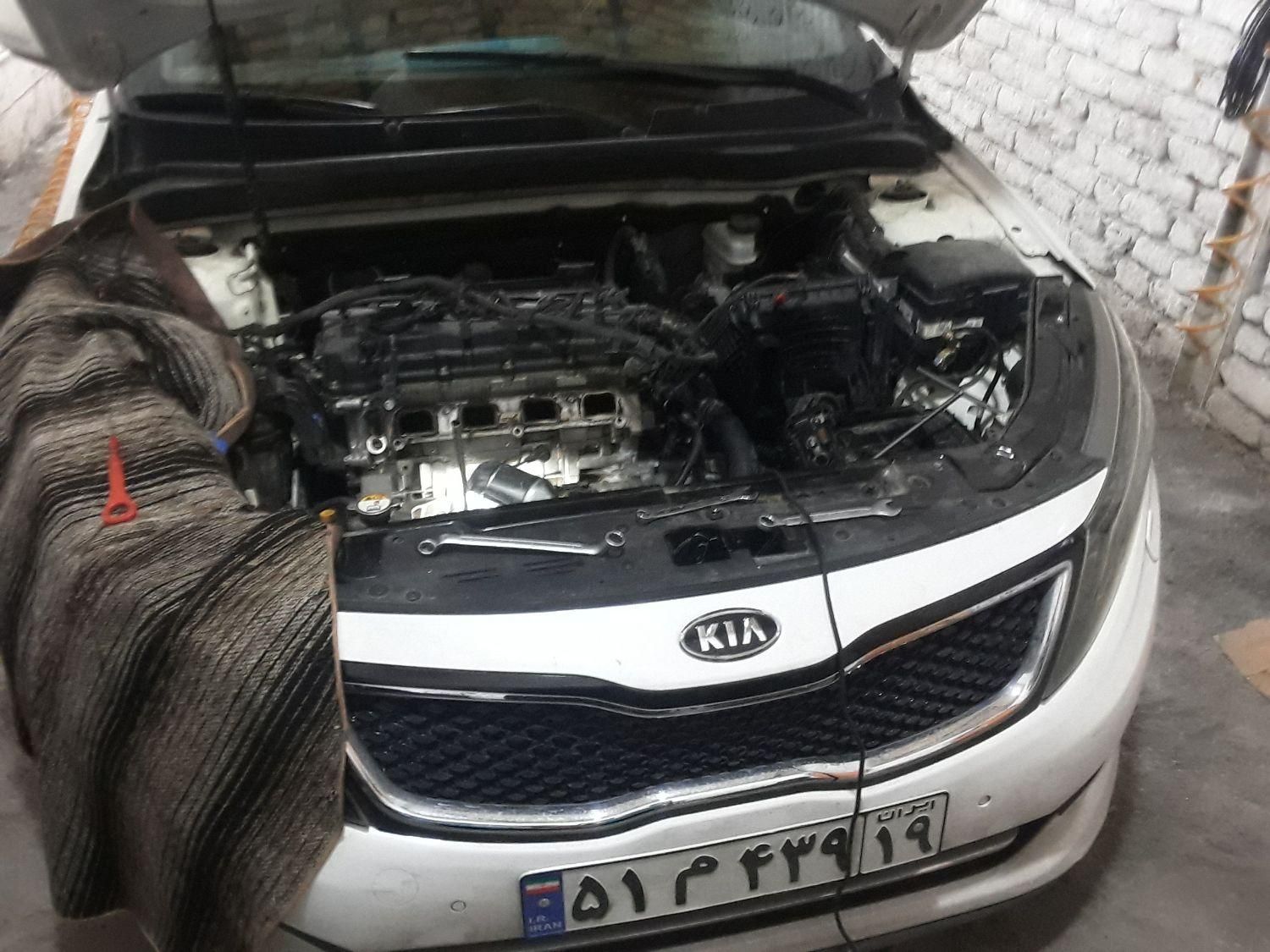 باطری باتری ساز سازی سیاربرق خودرو|خدمات موتور و ماشین|کرمانشاه, |دیوار