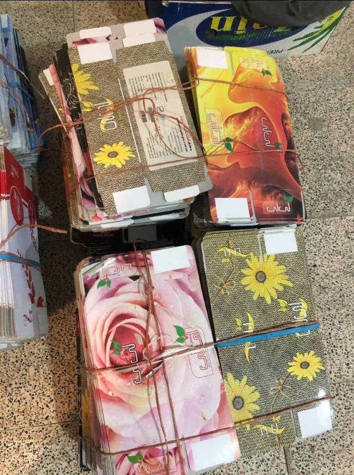 لفاف و جعبه ۳۰۰ برگ دستمال کاغذی|عمده‌فروشی|رشت, رشتیان|دیوار