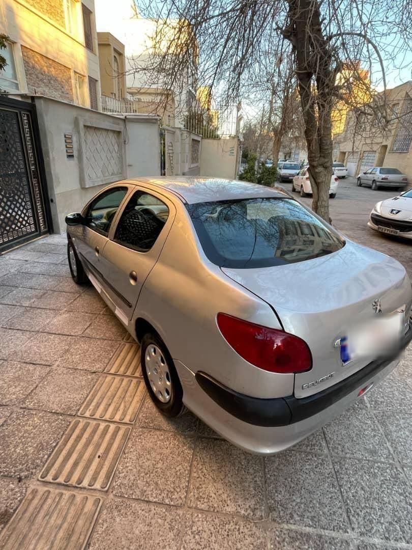 پژو 206 SD V8، مدل ۱۳۸۶|خودرو سواری و وانت|شیراز, فرهنگ شهر|دیوار
