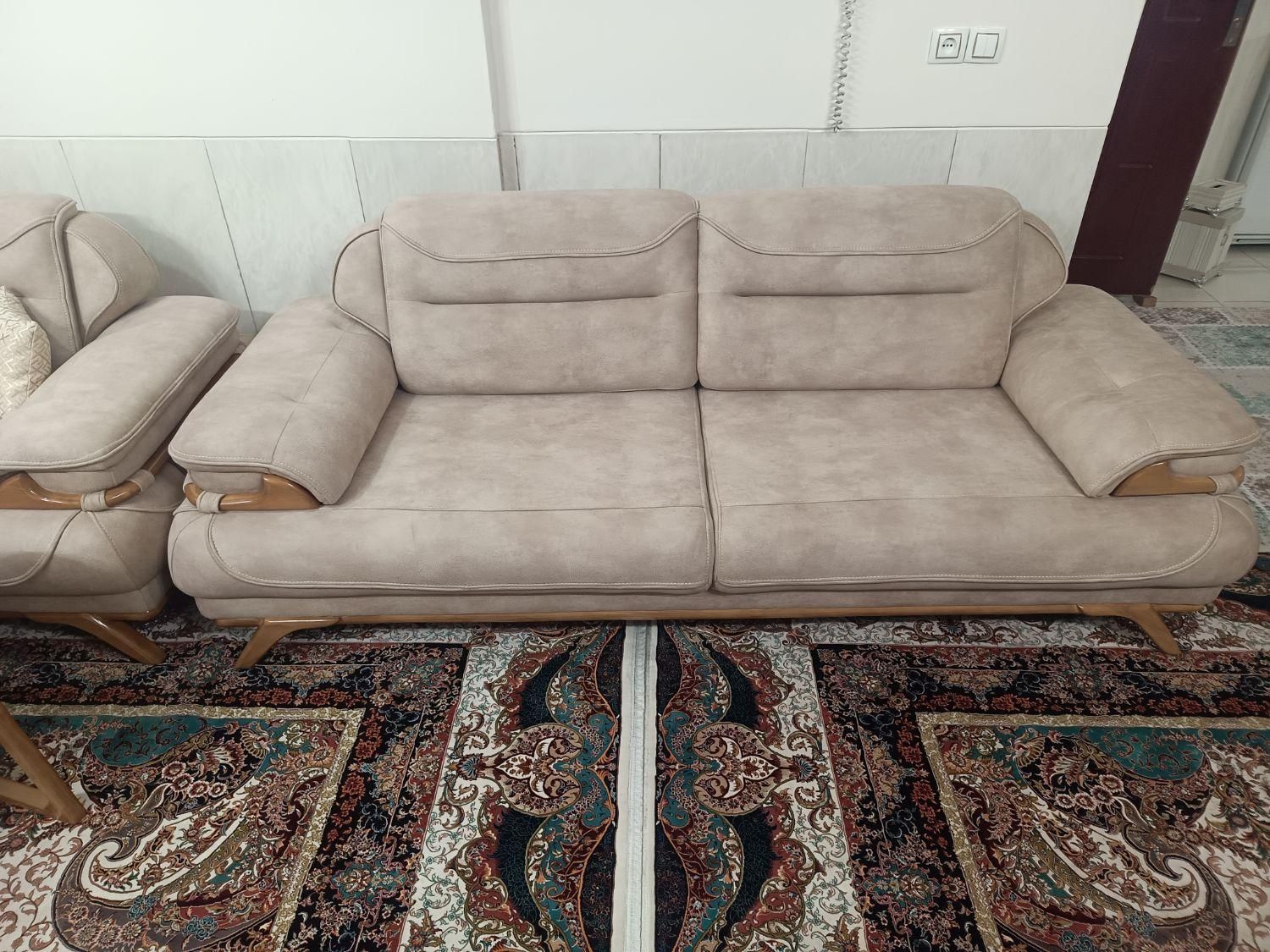 مبل ۸نفره مدل نایس|مبلمان خانگی و میز عسلی|گلستان (تهران), |دیوار