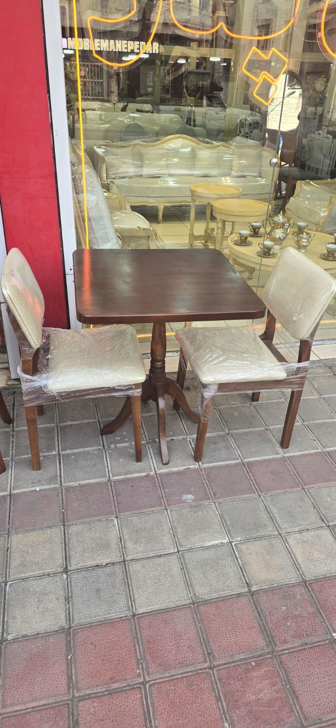 میز و صندلی چوب|میز و صندلی غذاخوری|رشت, رودبارتان|دیوار