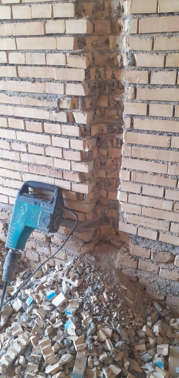 پیکور کار تک نفره وگروهی مجرب درمیبدبا۱۰سال سابقه|خدمات پیشه و مهارت|میبد, |دیوار