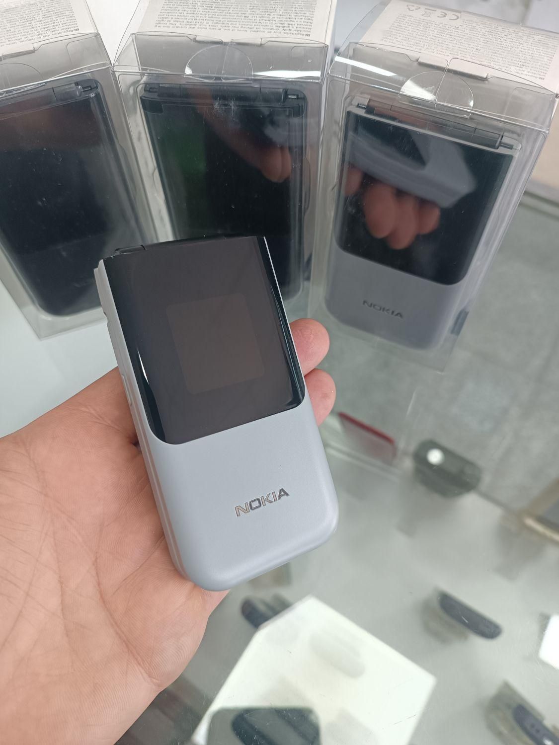 نوکیا تاشو اصلی ویتنام آکبند مدل nokia 2720 Filip|موبایل|کرج, گلشهر|دیوار