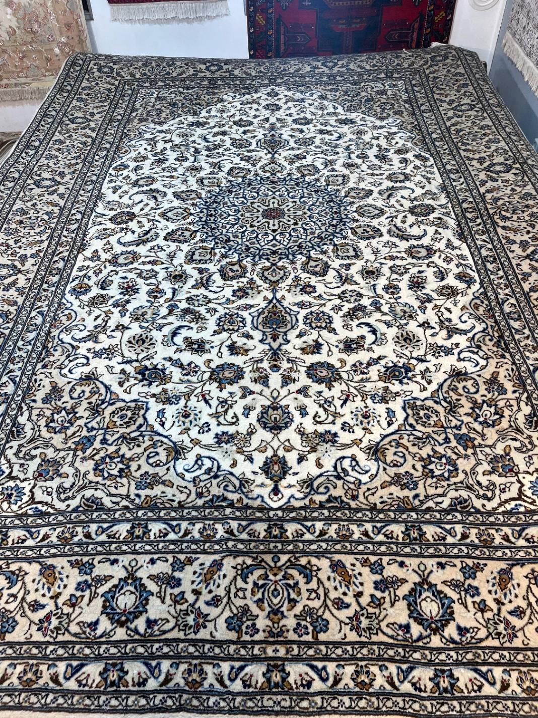 تک ۹ متری کاشان و اردکان دستبافت|فرش|تهران, بهار|دیوار