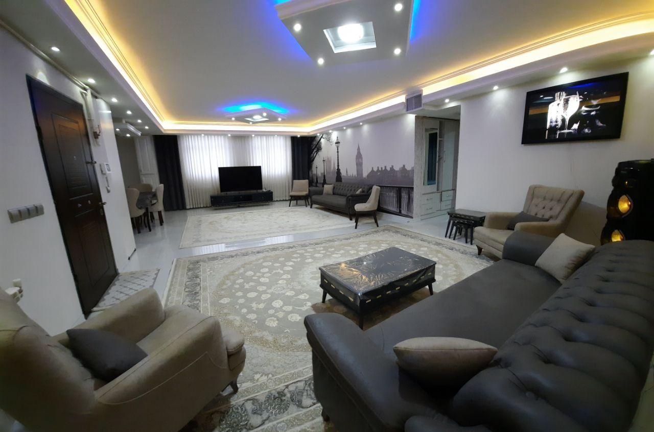 منزل دربستی همدان|اجارهٔ کوتاه‌مدت آپارتمان و سوئیت|همدان, |دیوار