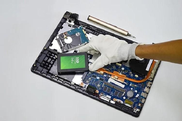 خدمات و تعمیرات فوق تخصصی لپتاپ لولا ارتقا ssd|خدمات رایانه‌ای و موبایل|مشهد, دانشجو|دیوار
