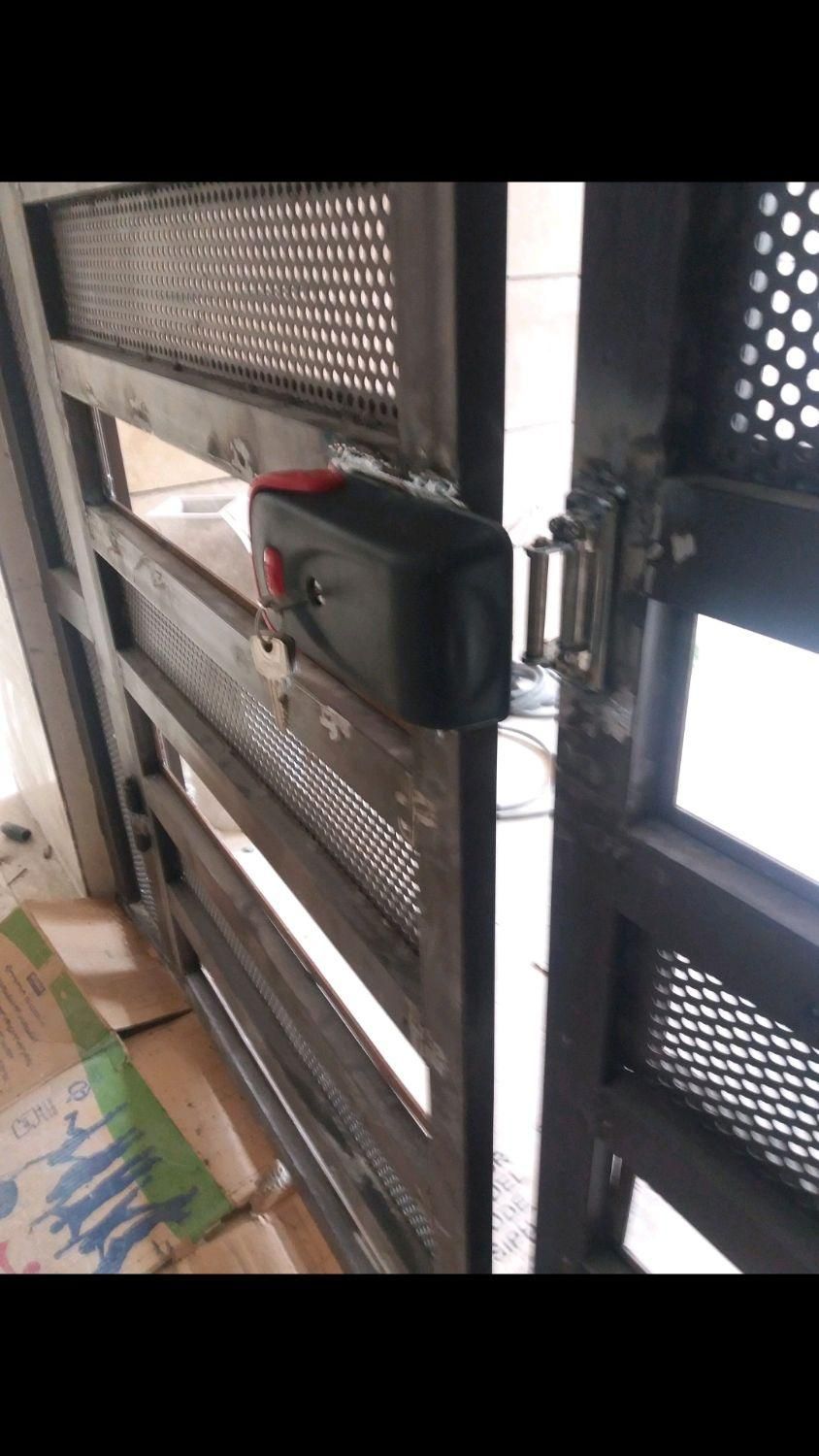 قفل برقی و جک ارام بند|مصالح و تجهیزات ساختمان|کرج, گلشهر|دیوار