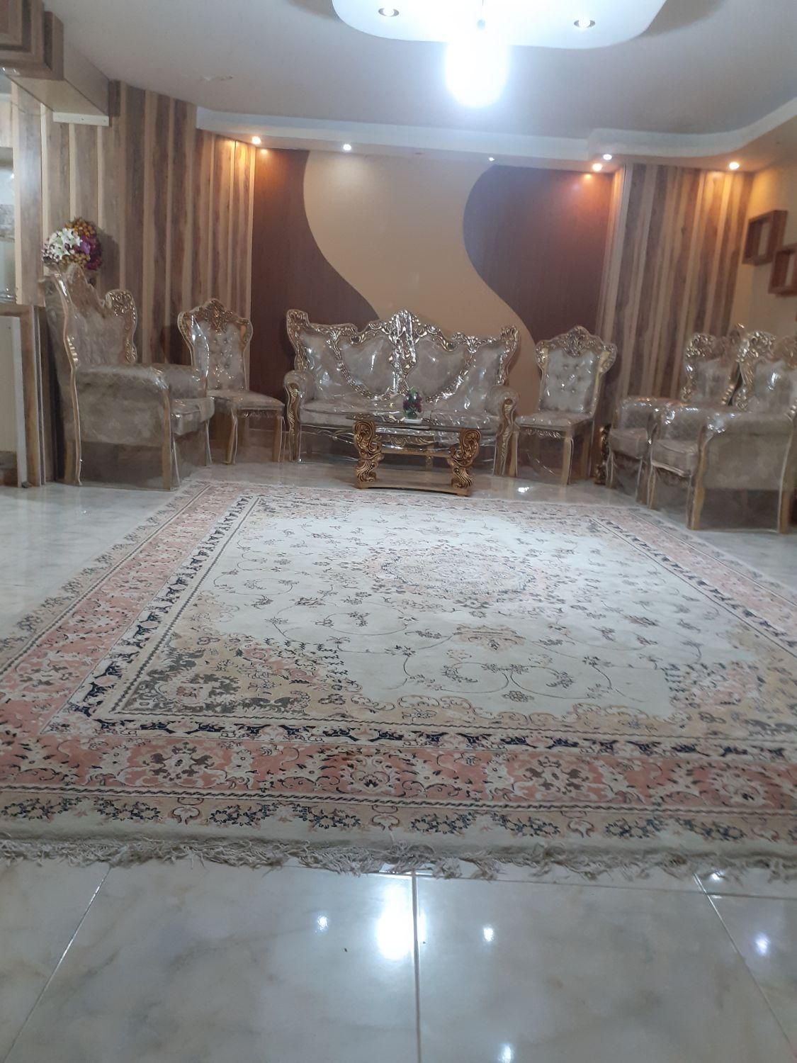 منزل مبله شیک تایمی/روزانه /هفتگی /ماهانه|اجارهٔ کوتاه‌مدت آپارتمان و سوئیت|صدرا-فارس, فاز ۱|دیوار