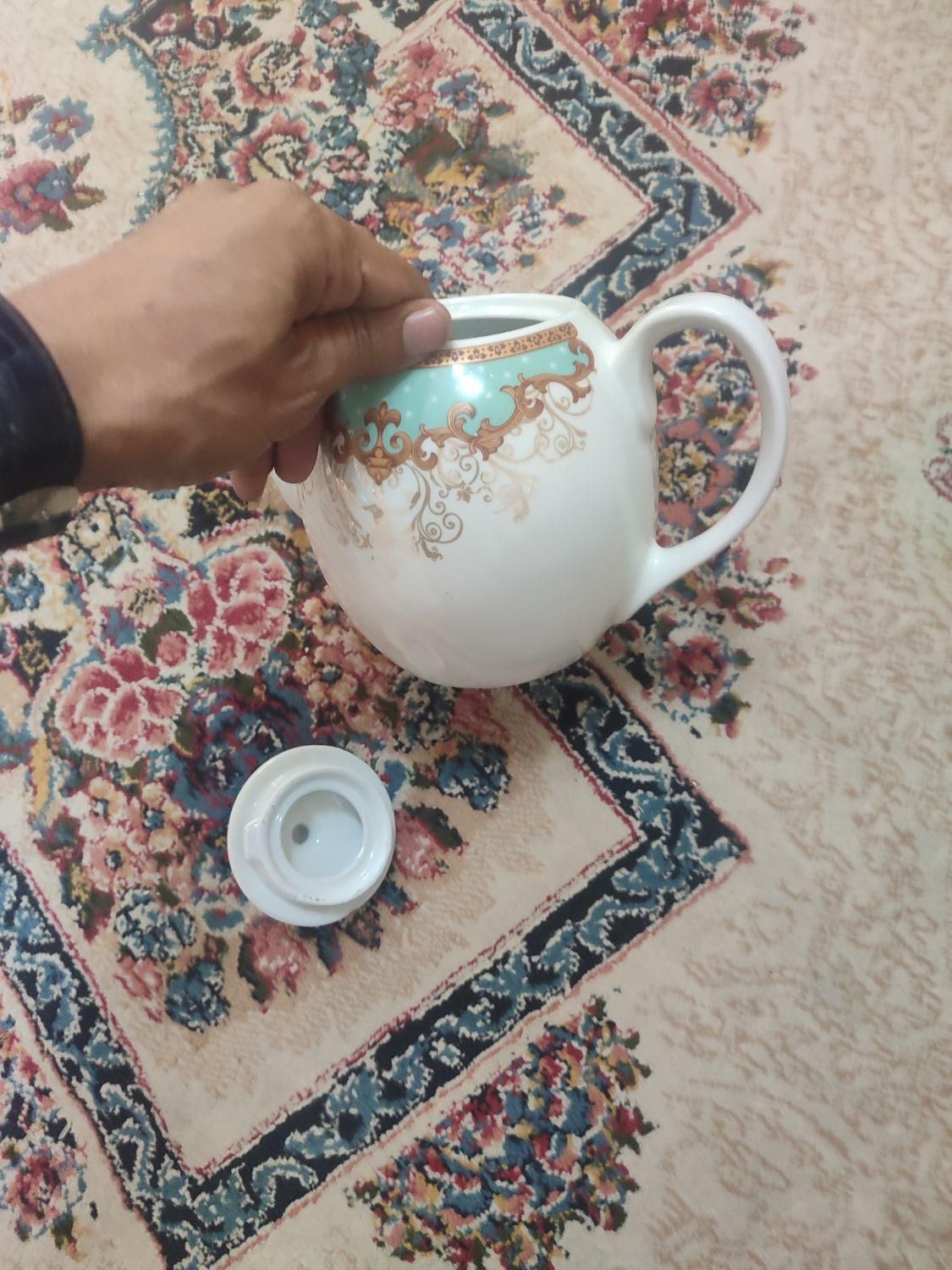 قوری|قوری، کتری، قهوه‌ساز دستی|اصفهان, لاله|دیوار