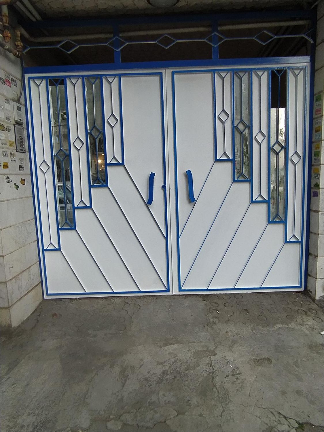 نقاشی ساختمان الوان|خدمات پیشه و مهارت|لاهیجان, قیام|دیوار