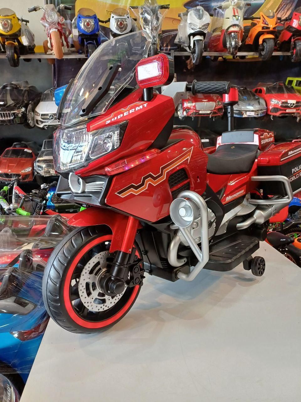 موتورشارژی پلیس policeرنگ متالیک باکس دار|اسباب‌بازی بچه|مشهد, توس (بلوار توس)|دیوار