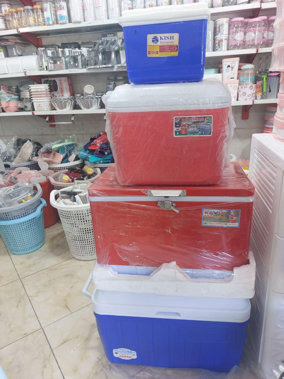یخدون مسافرتی در سایز بندی و شرکت های متنوع ایران|ظروف نگهدارنده، پلاستیکی، یک‌بارمصرف|خرم‌آباد, |دیوار