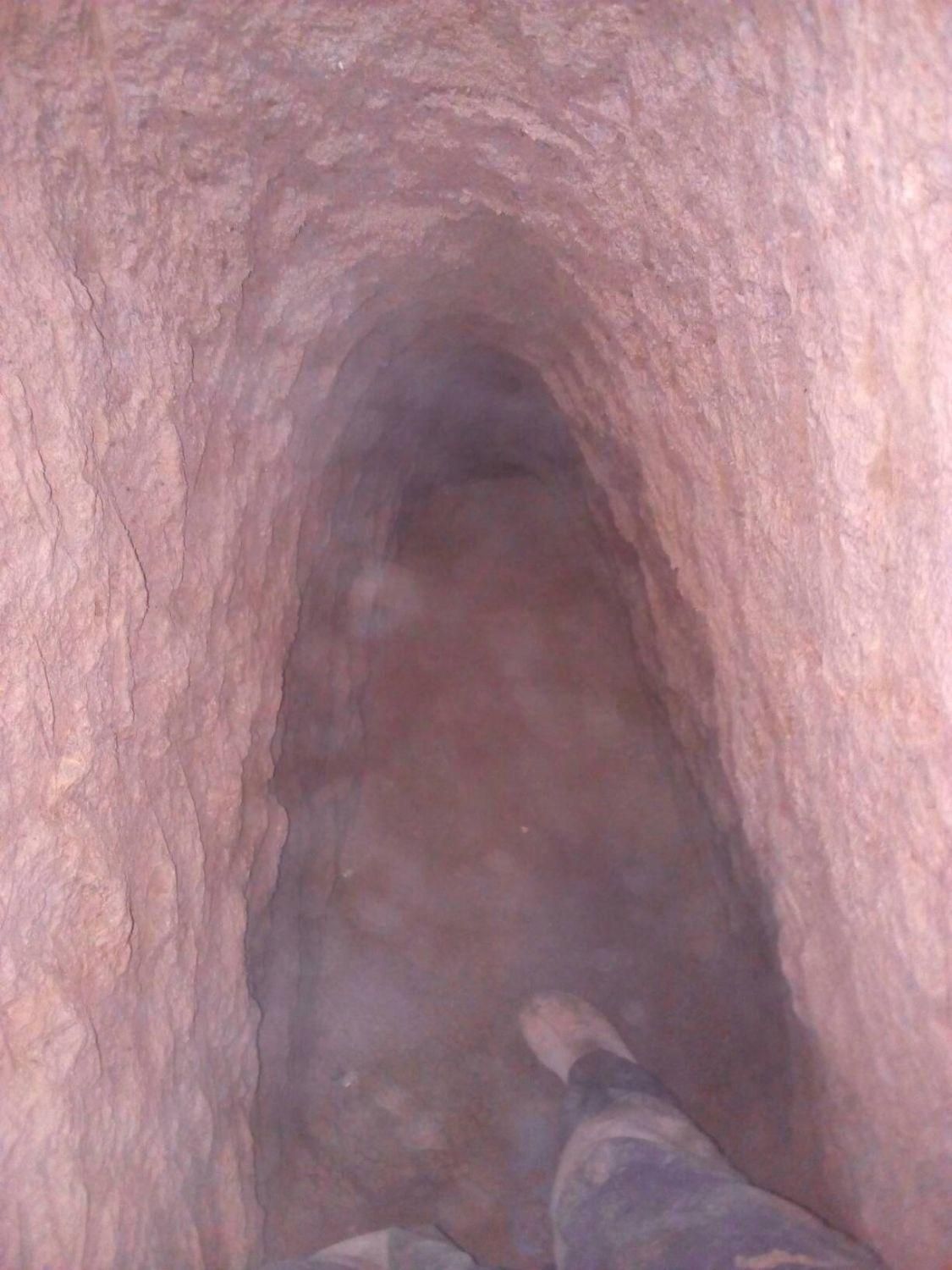 حفرچاه وچاه کن چاه فاضلاب وچاه ابی وتخریبکار ماهر|خدمات پیشه و مهارت|اصفهان, خانه اصفهان|دیوار